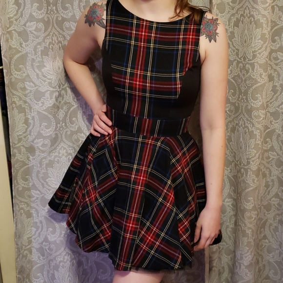 Olsenboye Dresses & Skirts - Plaid skater dress